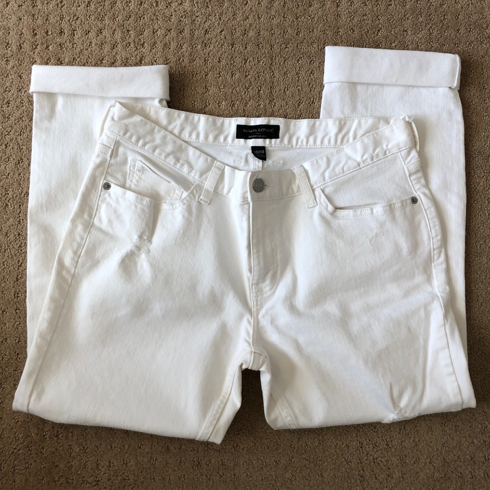 American Eagle Boyfriend Jeans, Size 30/10, Inseam 28 (unrolled), Never Worn